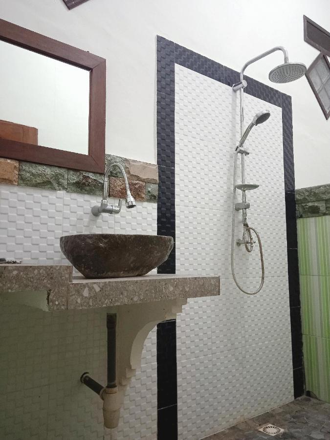 Yayan Bungalow Gili Air Exteriör bild